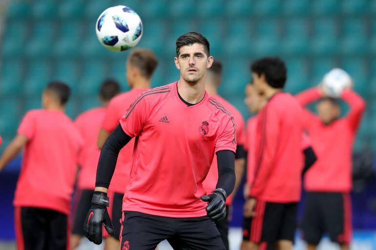 Courtois en la final de la Supercopa de Europa