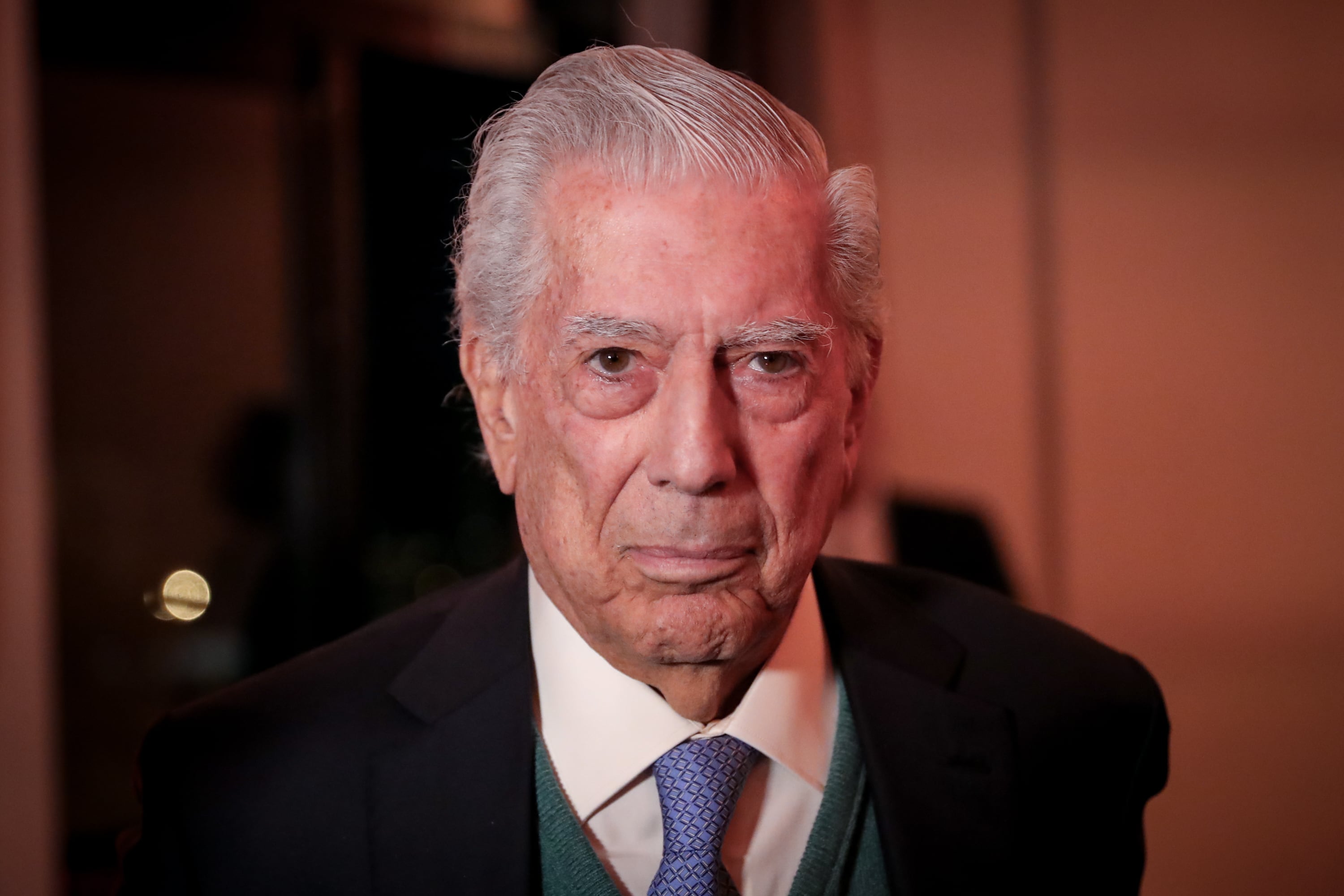 El escritor peruano ganador del premio Nobel de Literatura Mario Vargas Llosa