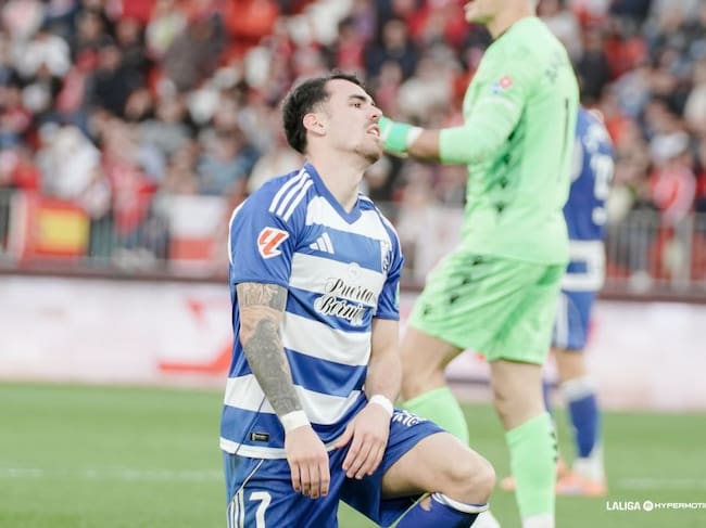 Álex Sola brilla en el Granada y el Almería lo amarra.