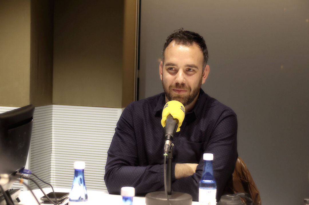El portavoz del PSPV, Rafa Simó, en la tertulia de Radio Castellón