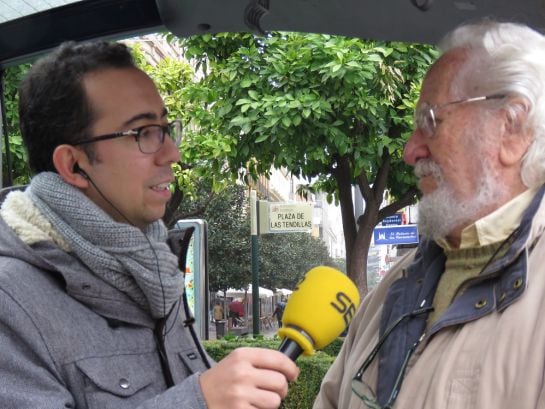 Gerardo Olivares en la Plaza de las Tendillas.