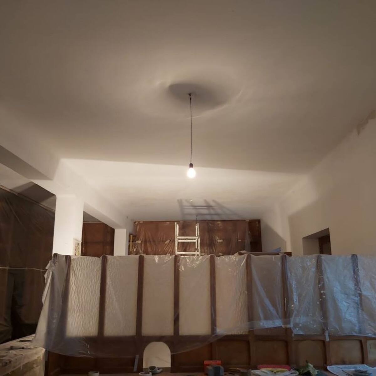 Fabero incorpora a su patrimonio el economato de Marrón