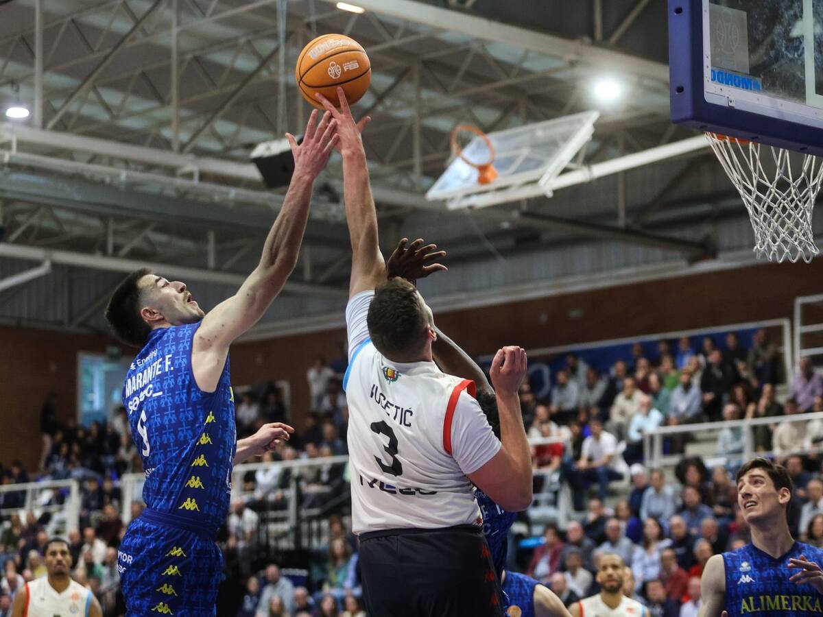El RVB pierde otra bala y firma una derrota sonrojante en Oviedo (105-69)