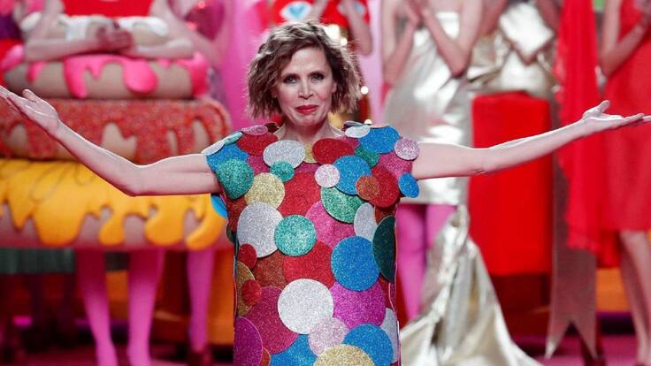 Ágatha Ruiz de la Prada sopla las velas con Radio Salamanca