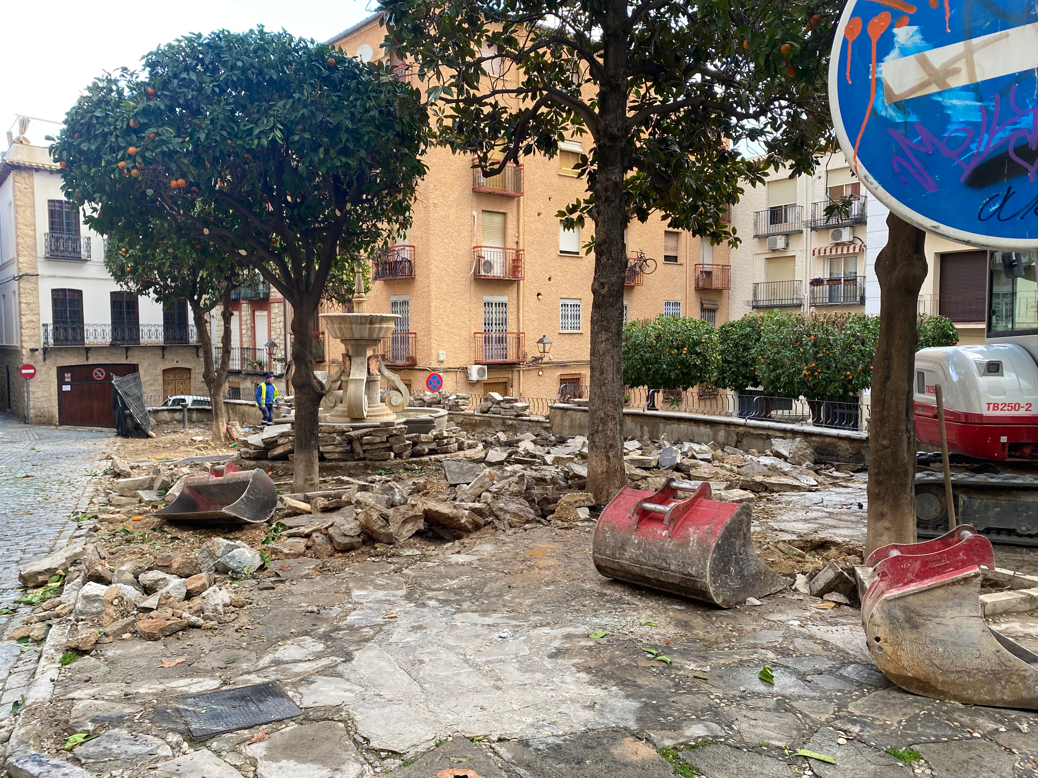 Estado actual de las obras de la plaza de San Bartolomé.