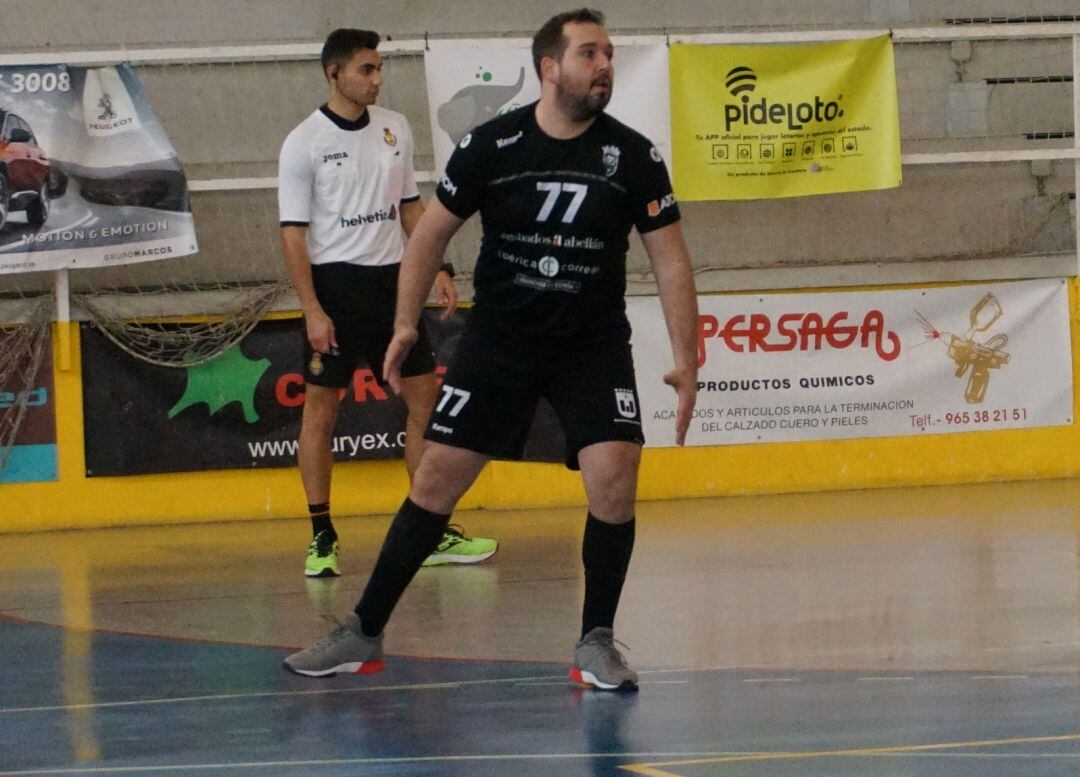 El Bm. Elda - C.E.E. quiere quedarse con los dos puntos ante un rival complicado