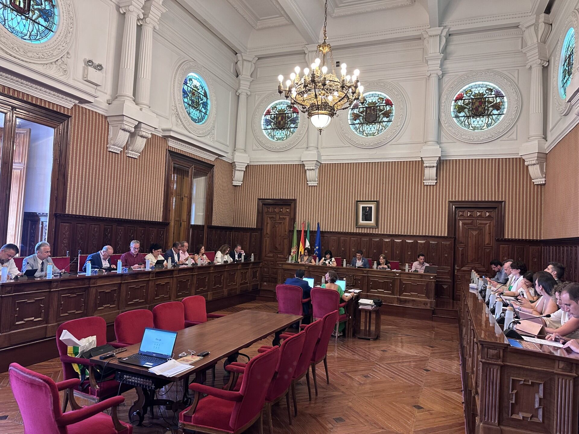 Pleno de la Diputación Provincial de Jaén.