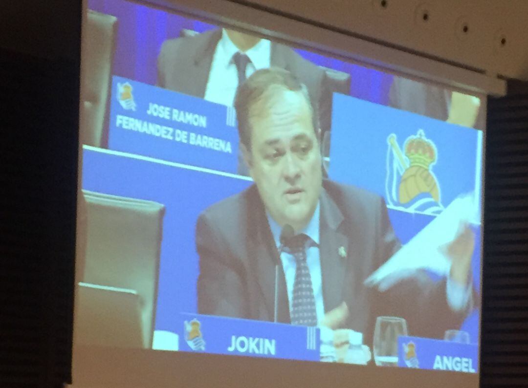 Aperribay responde a un accionista en la Junta del Kursaal