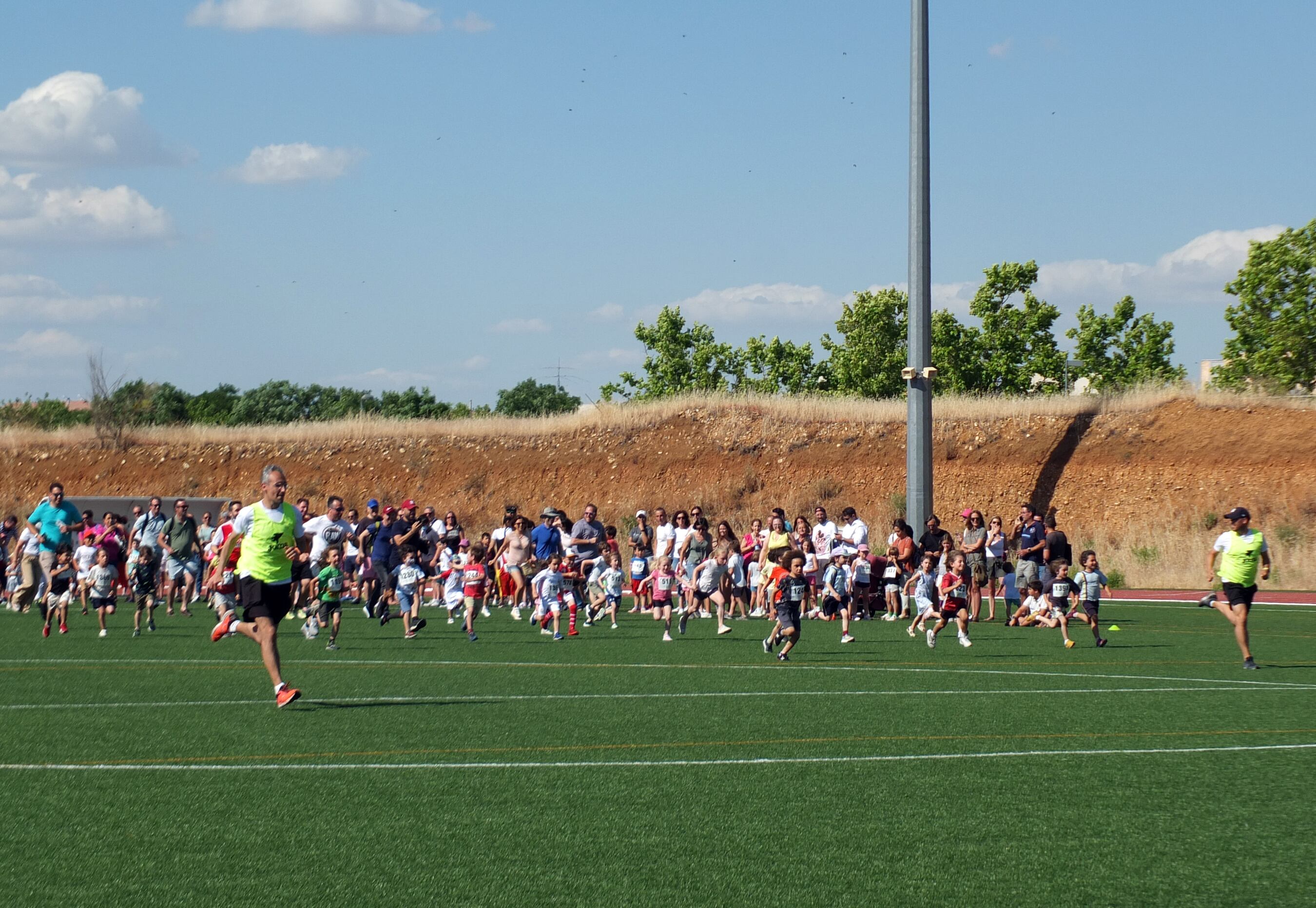 Ambas citas tendrán lugar el 26 de mayo a partir de las 17:30 en el Polideportivo Municipal y, los años 2018 y 2020, tendrán una invitación para participar, aunque los que no la reciban podrán acudir y participar igualmente