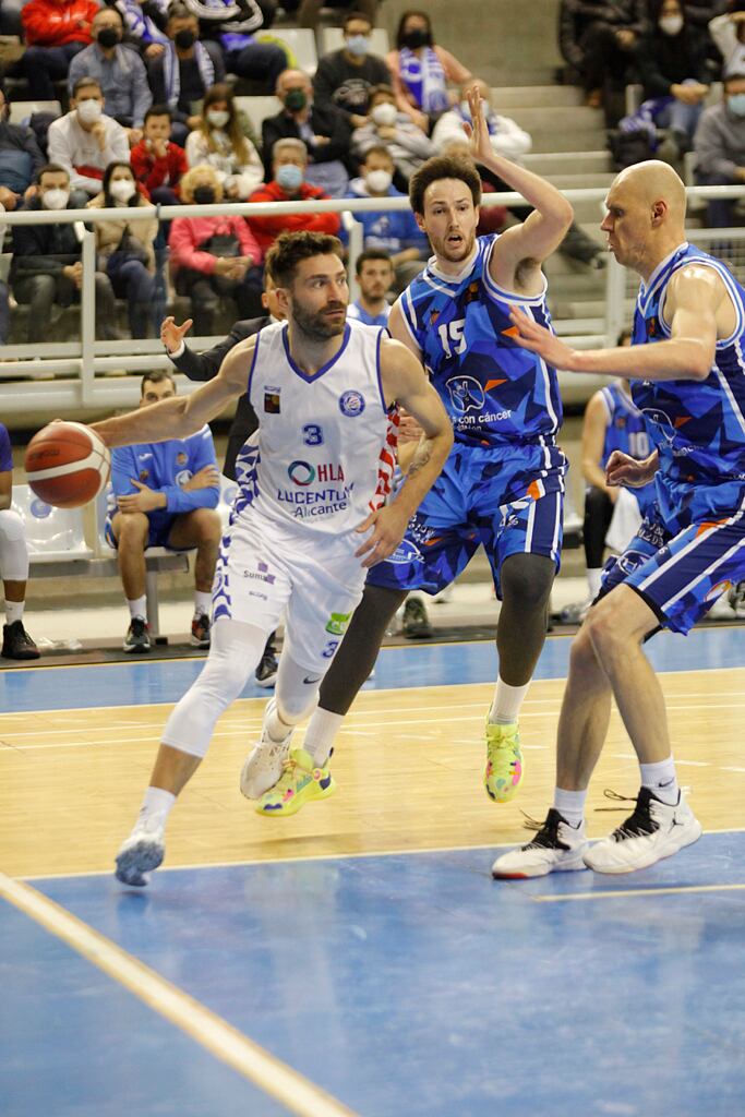 Osvaldas Matulionis, jugador del HLA Alicante