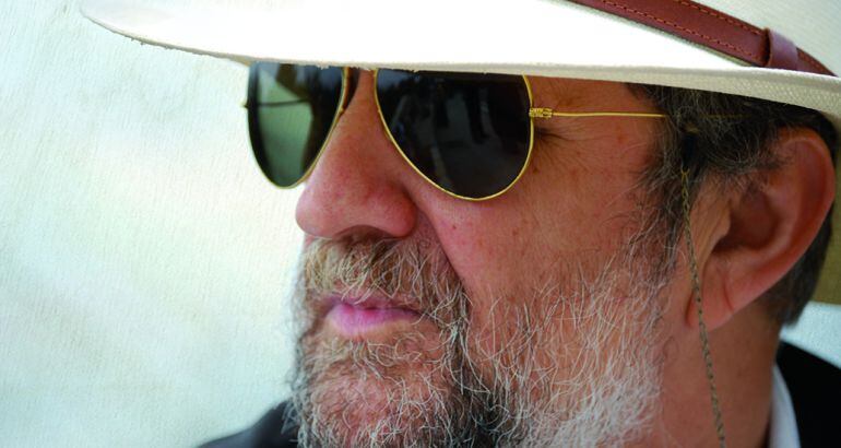 Imatge promocional del triple CD "50 cançons"