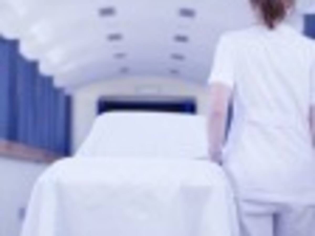 Cerrada una planta del Clínico por recortes de manera indefinida