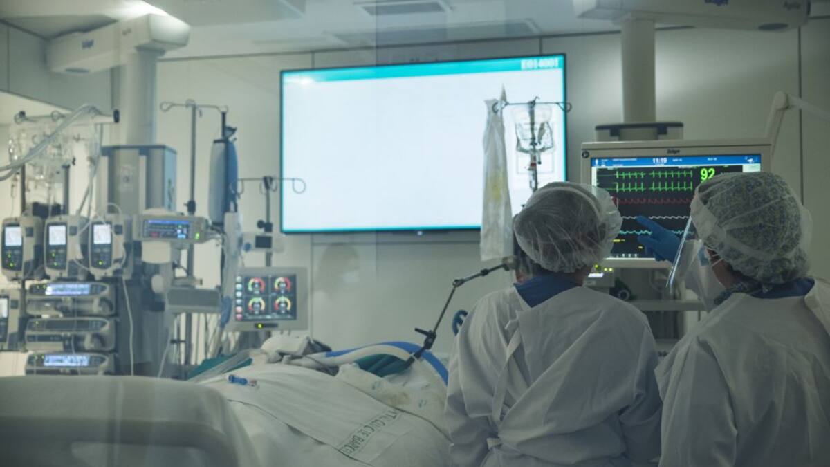 Santiago García Cremades, matemático: "En Asturias no se ha alcanzado el pico, podría ser el lunes o martes"