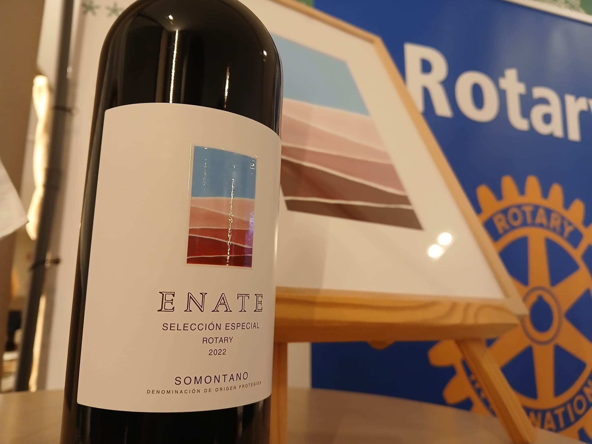 Etiqueta del Vino Solidario del Rotary Club