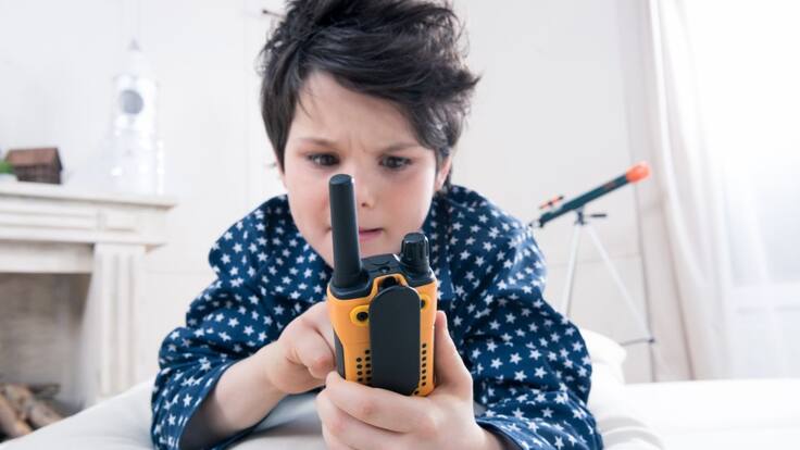 "Profe, tengo los deberes: cambio y corto"