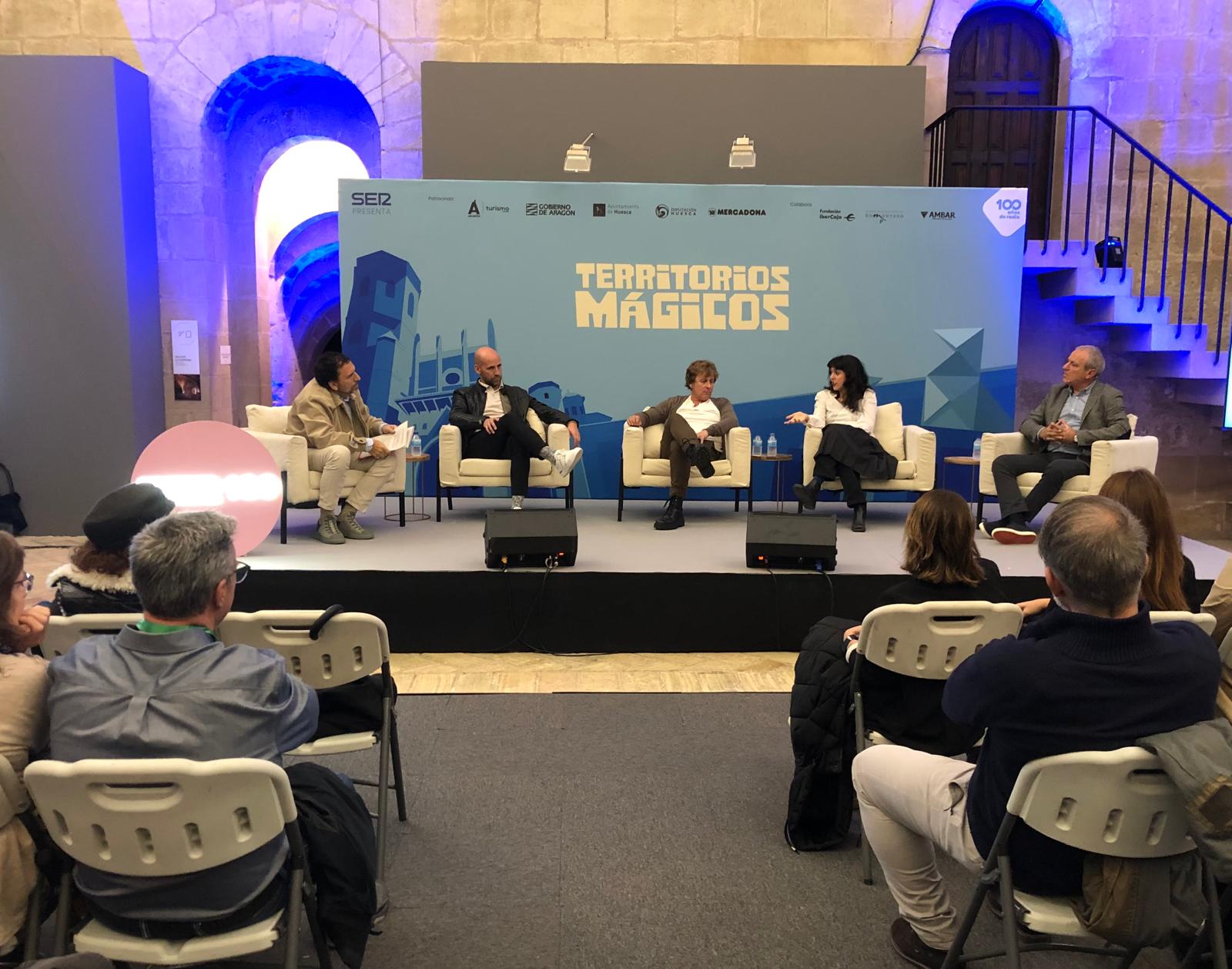 El aperitivo y su ritual: tradición y sabores de pequeños bocados. con  Gonzalo Miró, Alfonso Palomares, Claudia Polo, Francisco Berroy y Enrique Torguet.