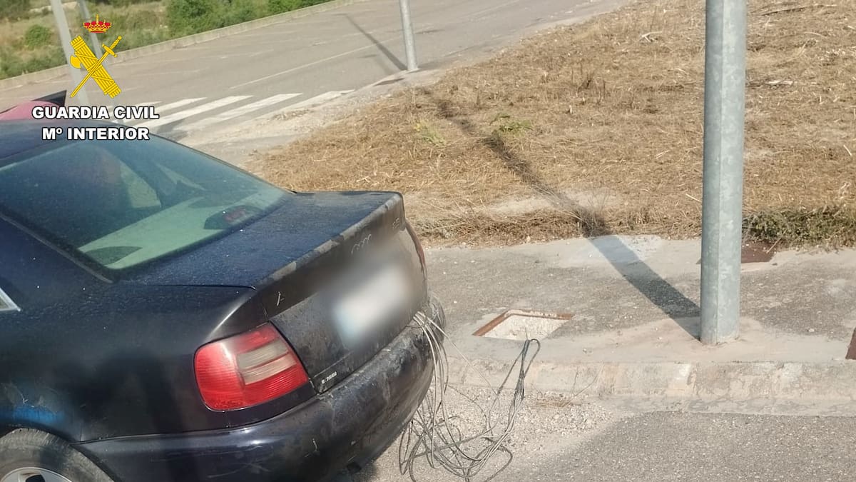 Detenidos por robar cableado de cobre en polígonos industriales de Ontinyent, Montaverner y L’Ollería