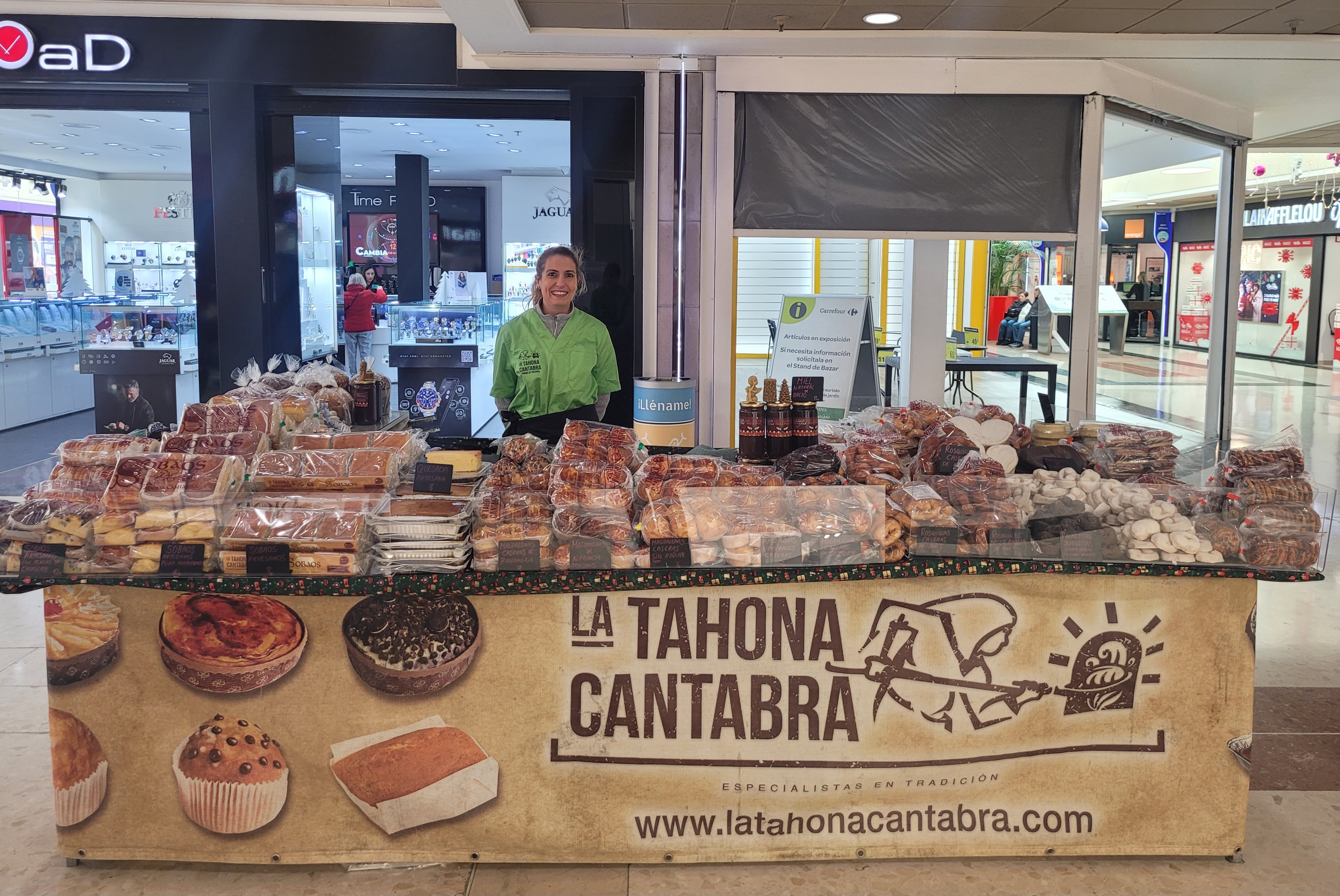 El stand que se encuentra en el Centro Comercial Peñacastillo también ofrece a los clientes la posibilidad de recoger sus encargos.