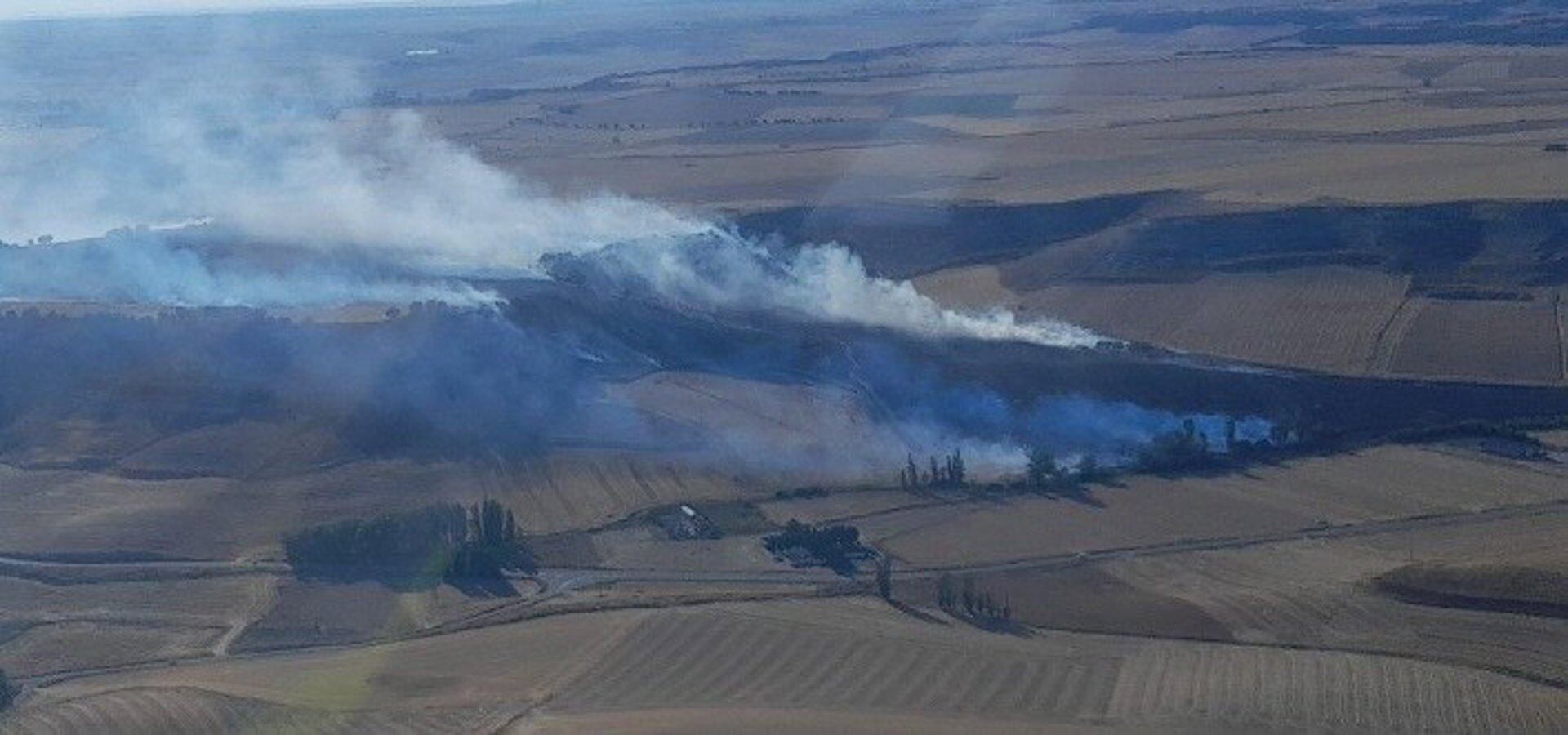 Controlado el incendio de Castrodeza (Valladolid) tras afectar a más de 40 hectáreas agrícolas |