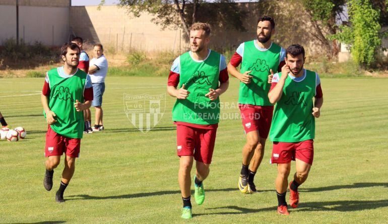 Primer entrenamiento del Extremadura UD