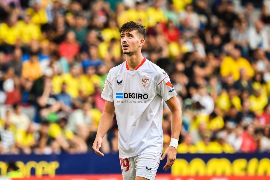 Kike Salas en un partido con el Sevilla FC - FOTO: Samuel Carreño/PX Images/Icon Sportswire via Getty Images)