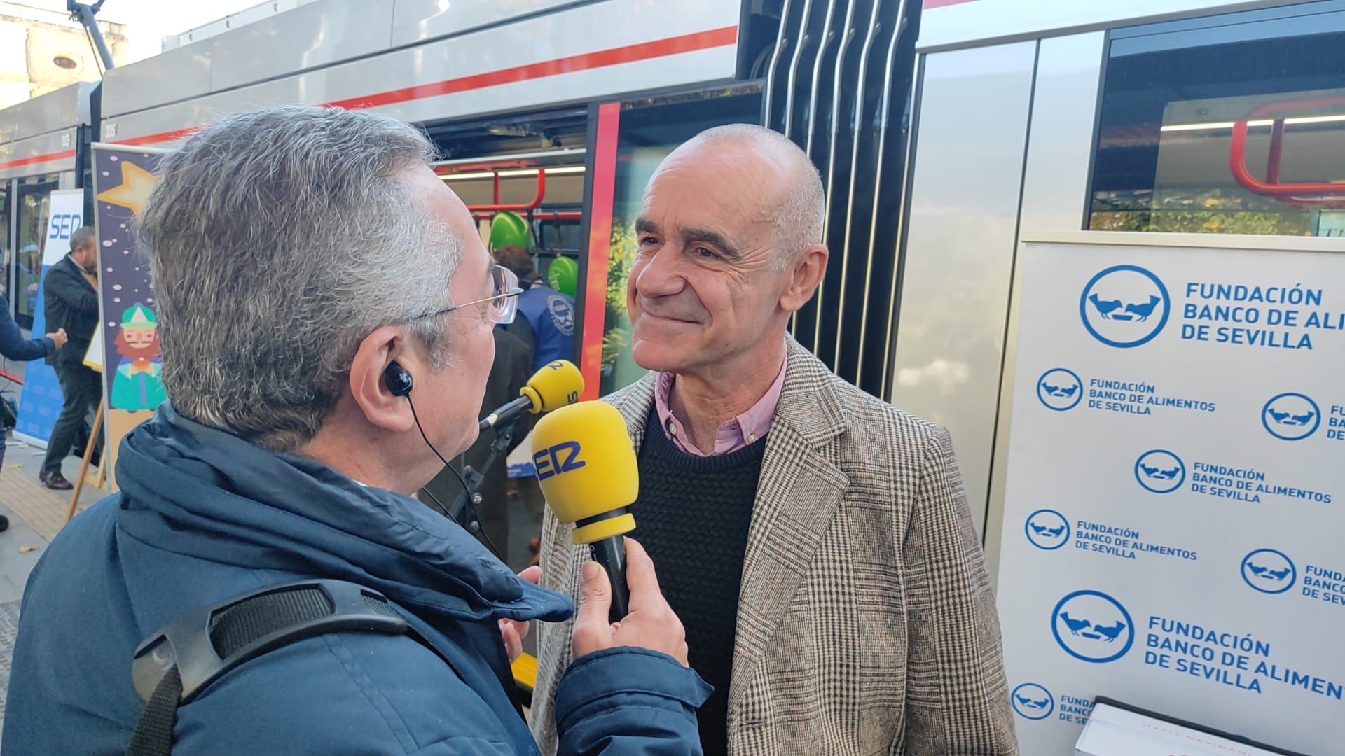 Antonio Muñoz, ex alcalde, en Plaza Nueva, Operación Buena Gente