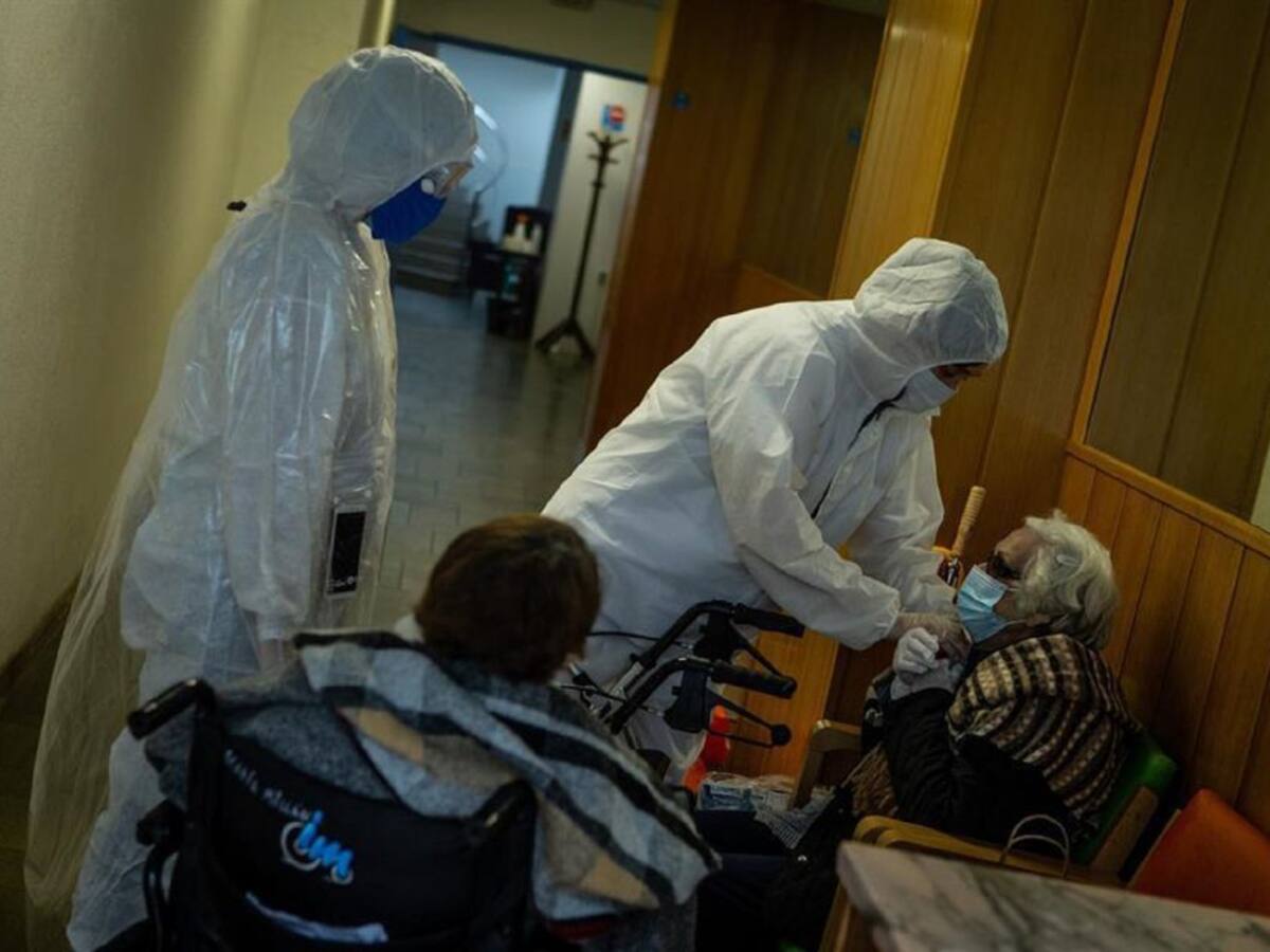 Dos positivos en un jueves en que se mantienen 4 ancianos aislados con síntomas