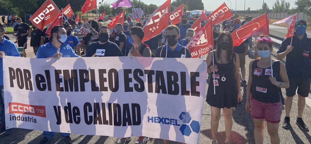 Los trabajadores de Hexcel ya se han manifestado en varias ocasiones por el mantenimiento del empleo