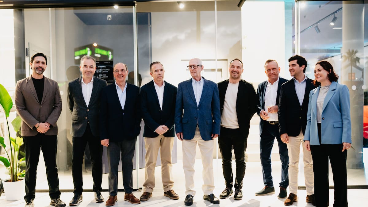 Lynk & Co amplía su presencia en Andalucía con la apertura de su primer concesionario en Málaga junto a Vypsa