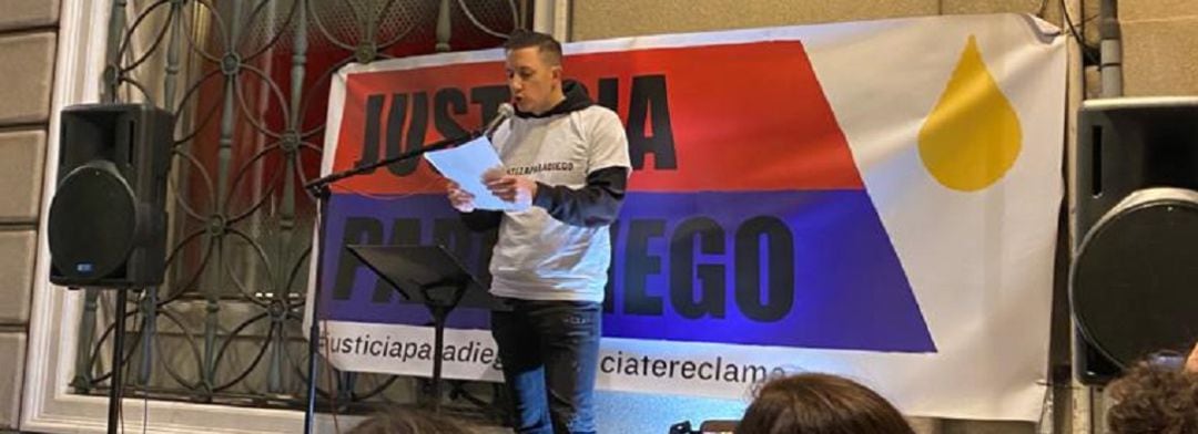 Un momento de la concentración de &#039;Justicia para Diego&#039; en el Obelisco