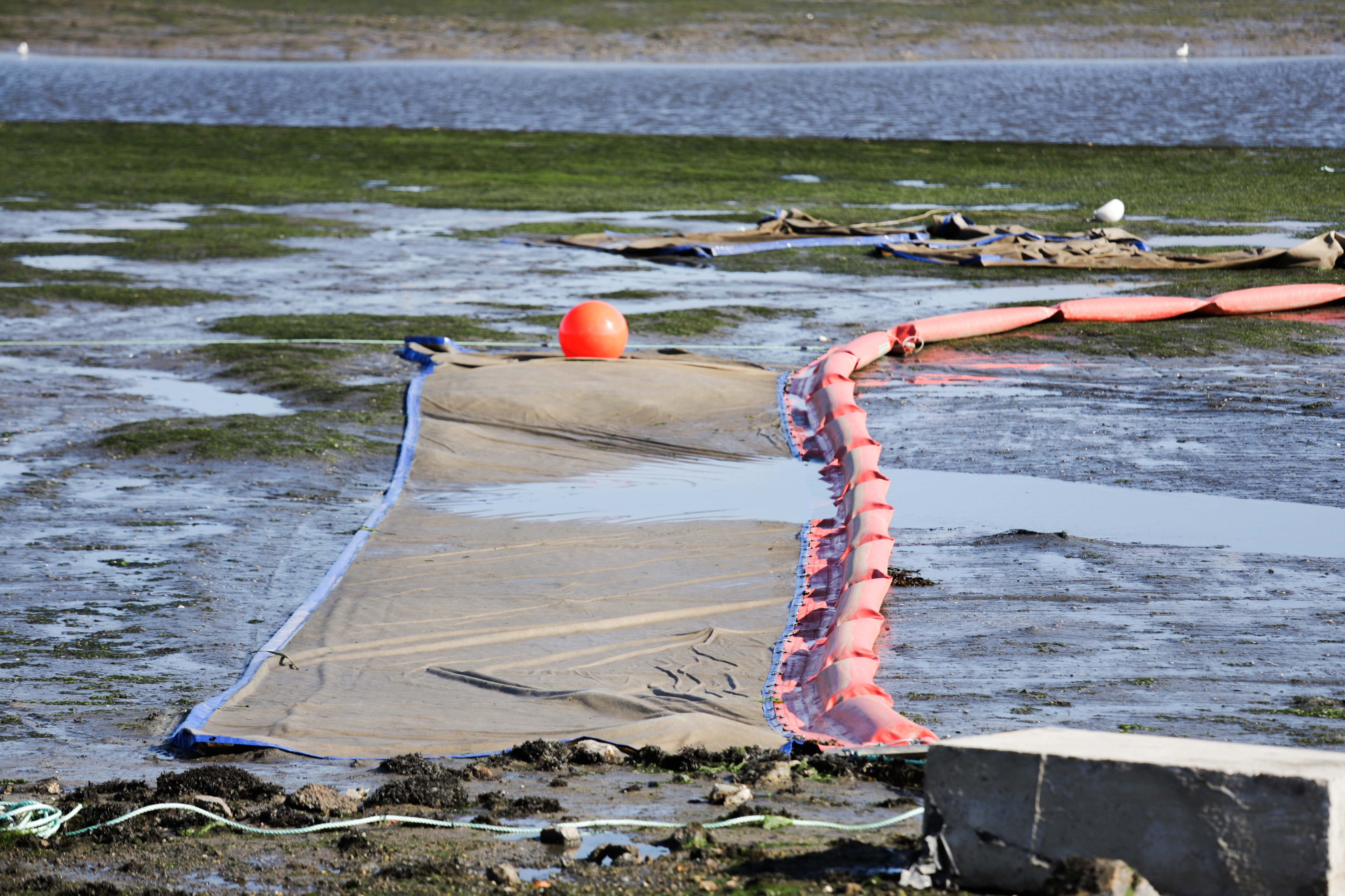 Obras en la ría de O Burgo