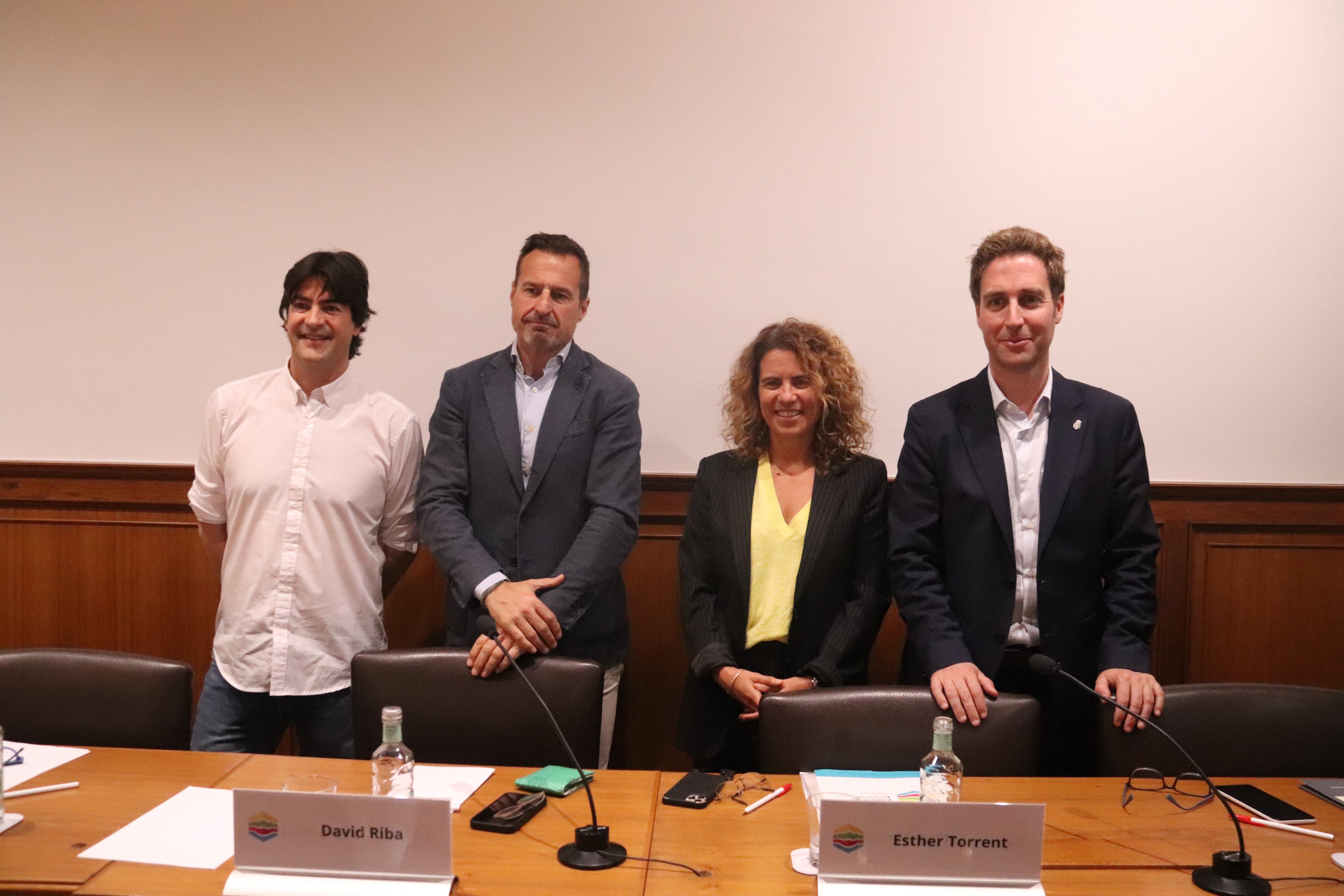 Marc Grijalvo (UdG), David Riba (Federatur), Ester Torrent (ATA) i Jordi Masquef (Patronat de Turisme)