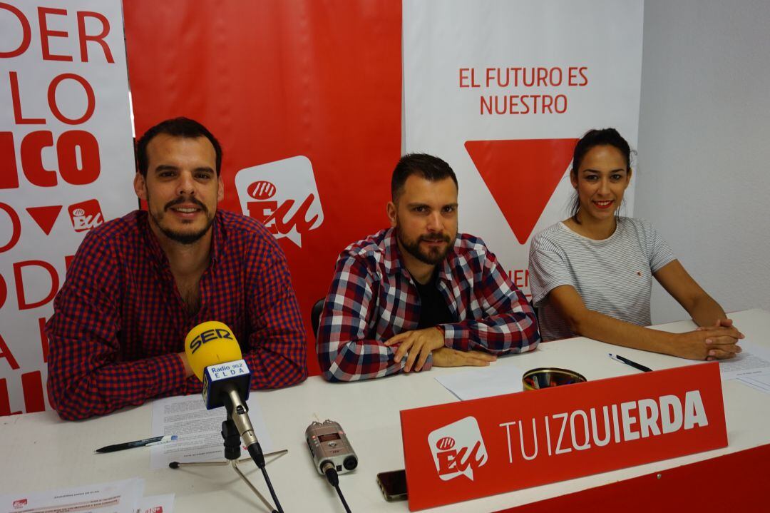 Iñaki Pérez, Javier Rivera y María Herrero, número 3, 1 y 2 de la lista de EU Elda 