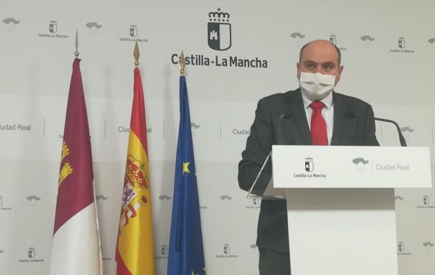 Francisco José García, delegado de Sanidad ha anunciado el confinamiento total de toda la provincia este miércoles