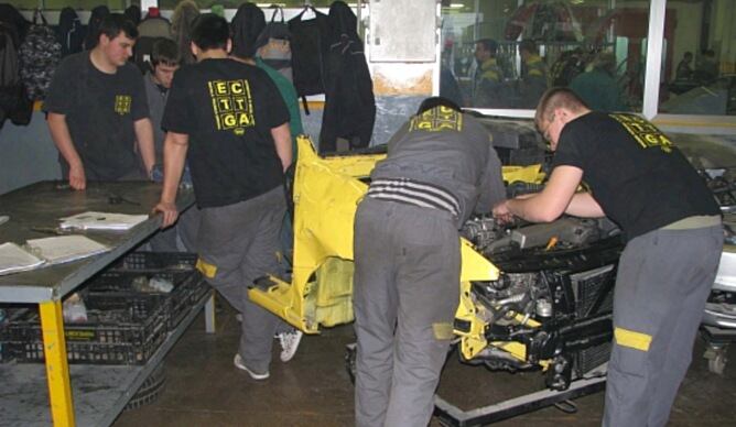 Alumnes de Formació Professional a un centre de Girona