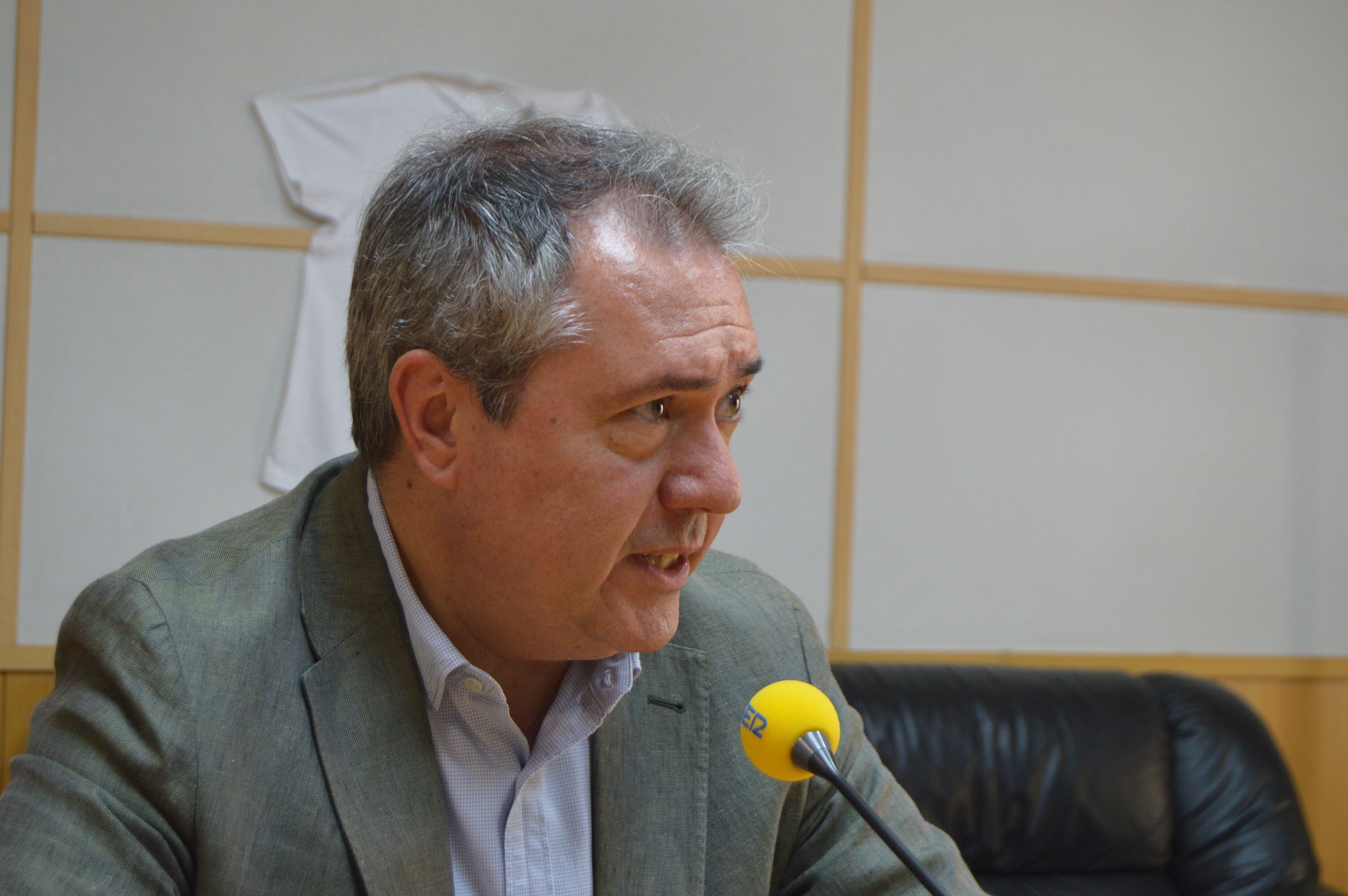 Juan Espadas en la entrevista concedida a Radio Jaén.