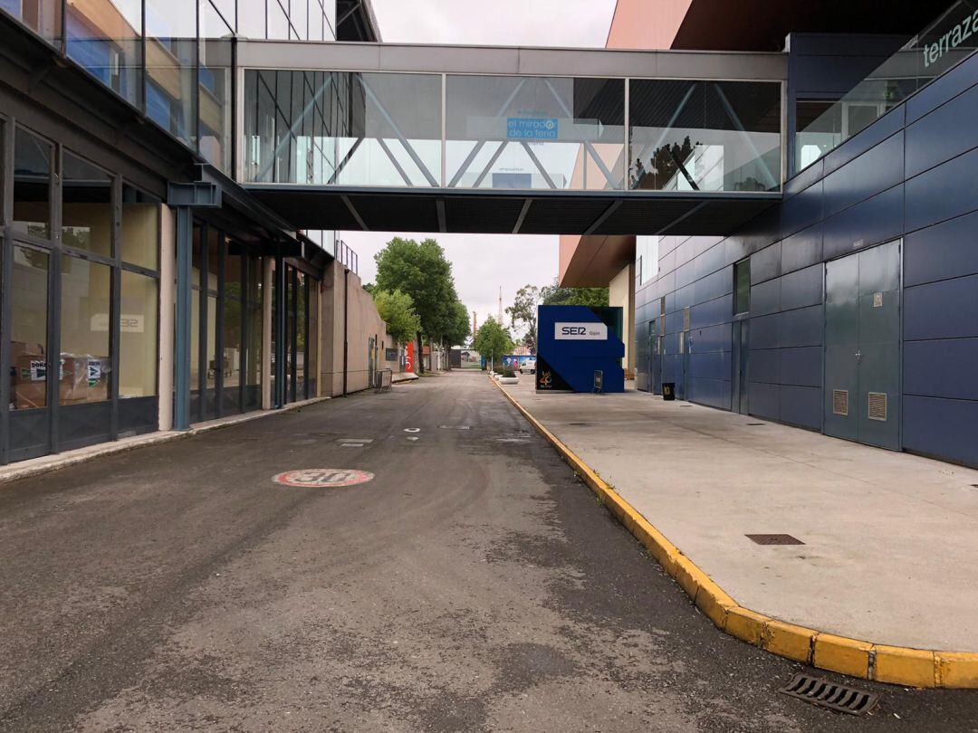 Uno de los pasillos de la Feria. 