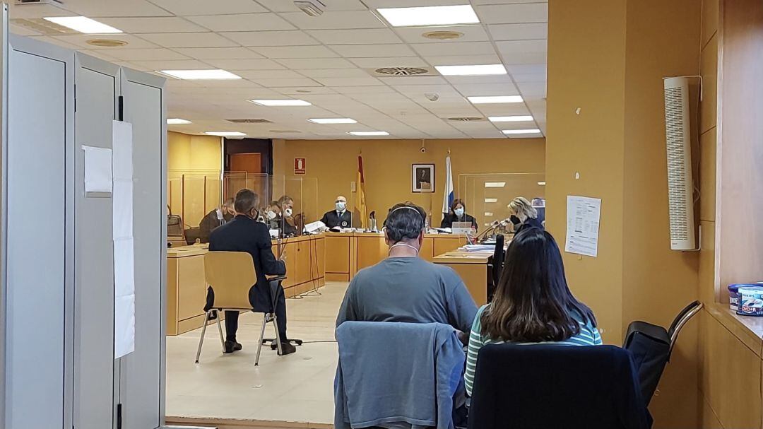 Un momento del juicio que se celebra en el Palacio de Justicia de Santa Cruz de Tenerife. 