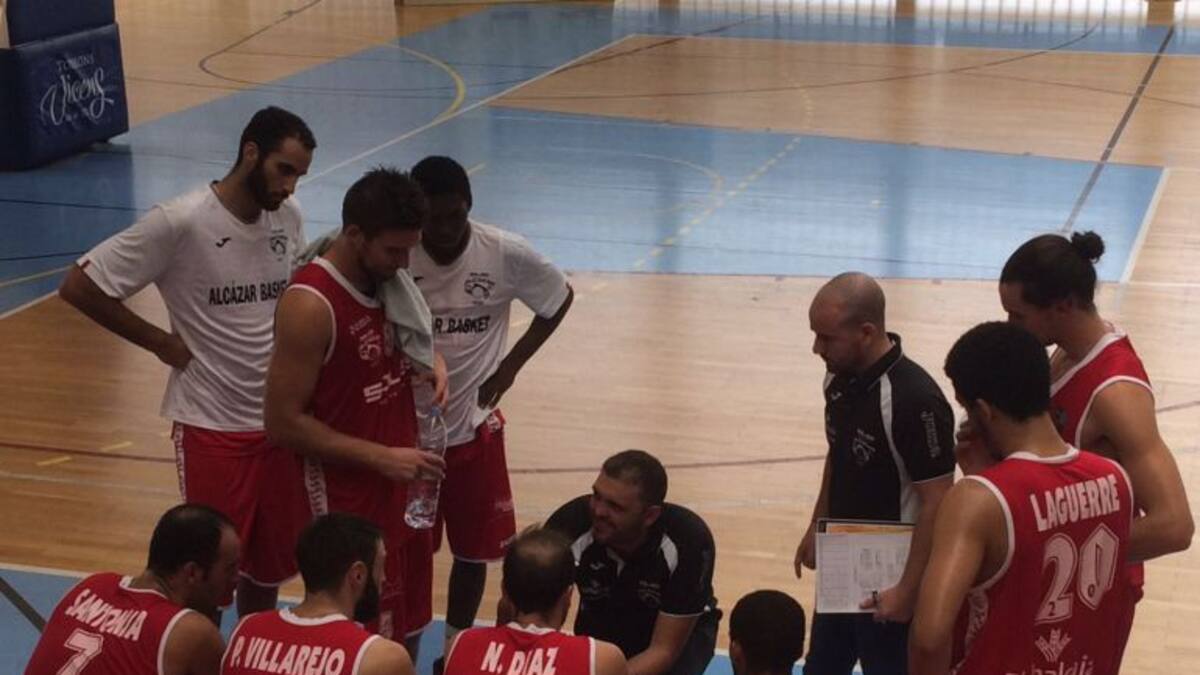 Alcázar Basket vence ante el favorito Covirán Granada