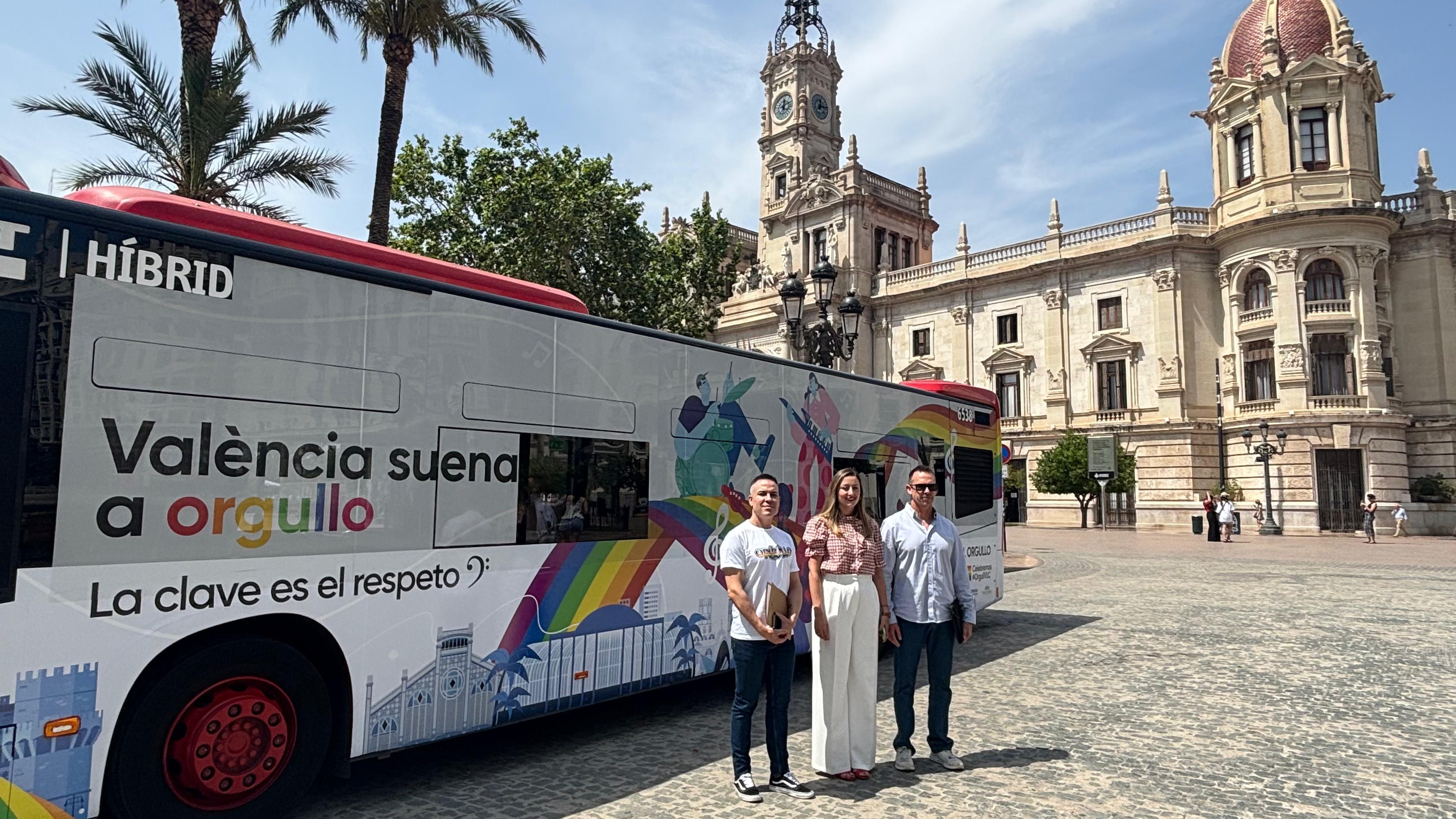 Presentación de la campaña del Día del Orgullo en València.