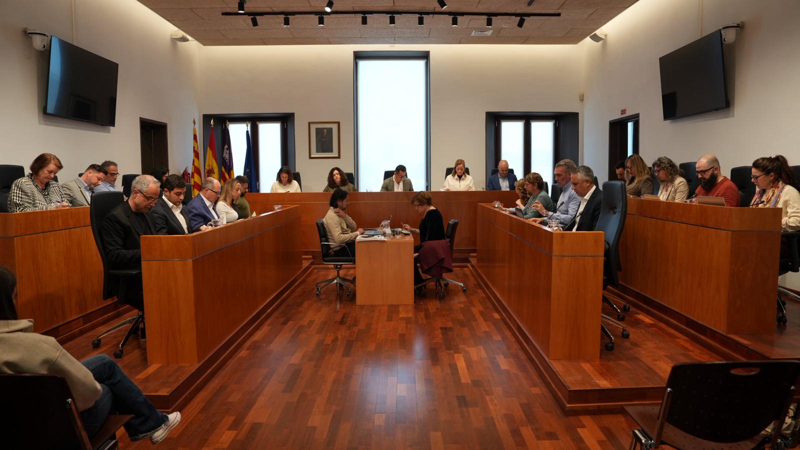 Imagen del pleno del Ayuntamiento de Ibiza