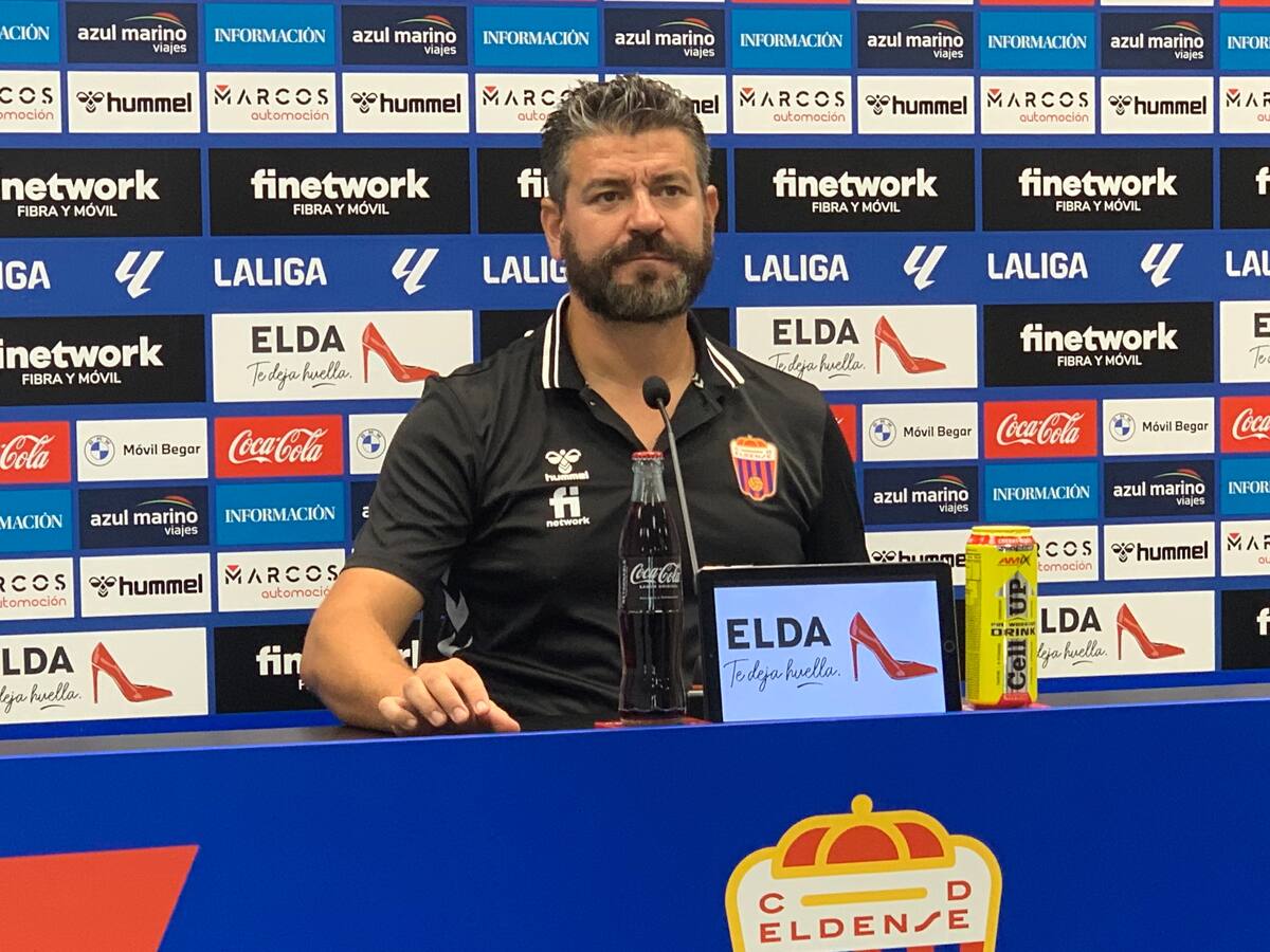 Fernando Estévez, Ent. del Eldense: "Ante el Zaragoza no vamos a perder nuestra seña de identidad"