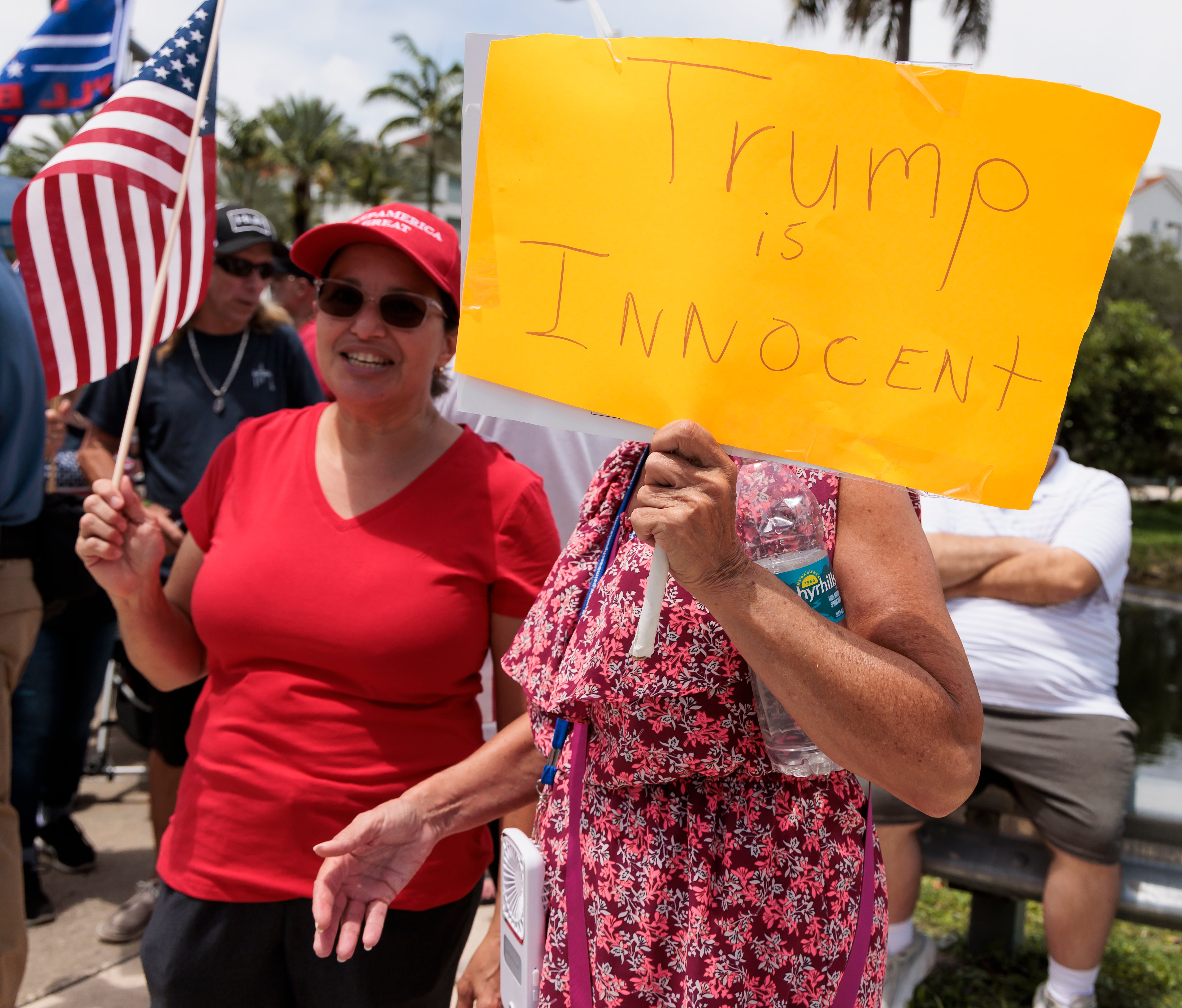 Defensores de Donald Trump en Miami.