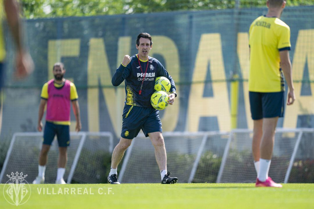 El equipo de Emery juega este sábado contra el Real Madrid