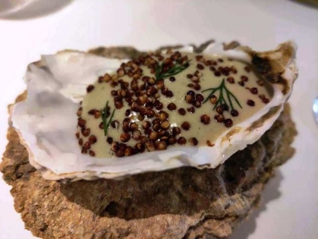 Ostra de Conil y caviar