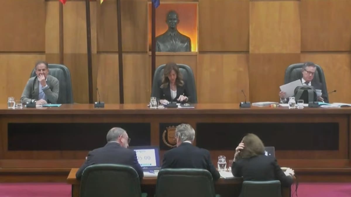 Zaragoza aprueba sus presupuestos, tras el acuerdo 'in extremis' de PP y Vox