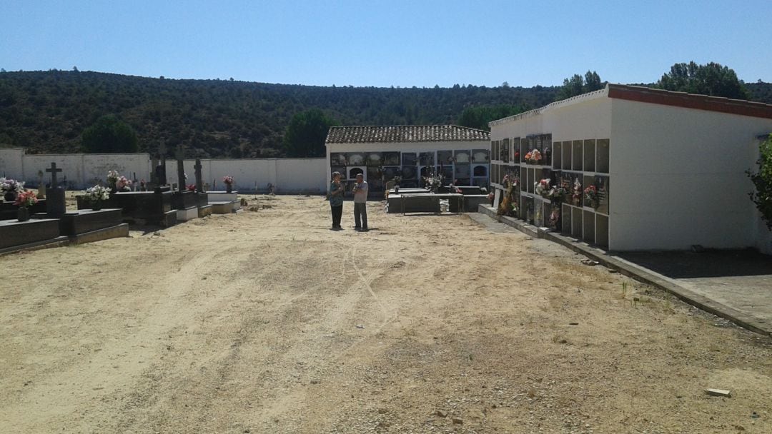 Cementerio de Pajaroncillo (Cuenca) donde se encuentra la fosa común pendiente de exhumar. 