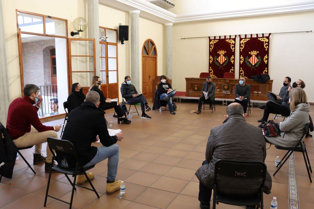 Reunión entre el Ayuntamiento de Vila-real y representantes de la hostelería y ocio