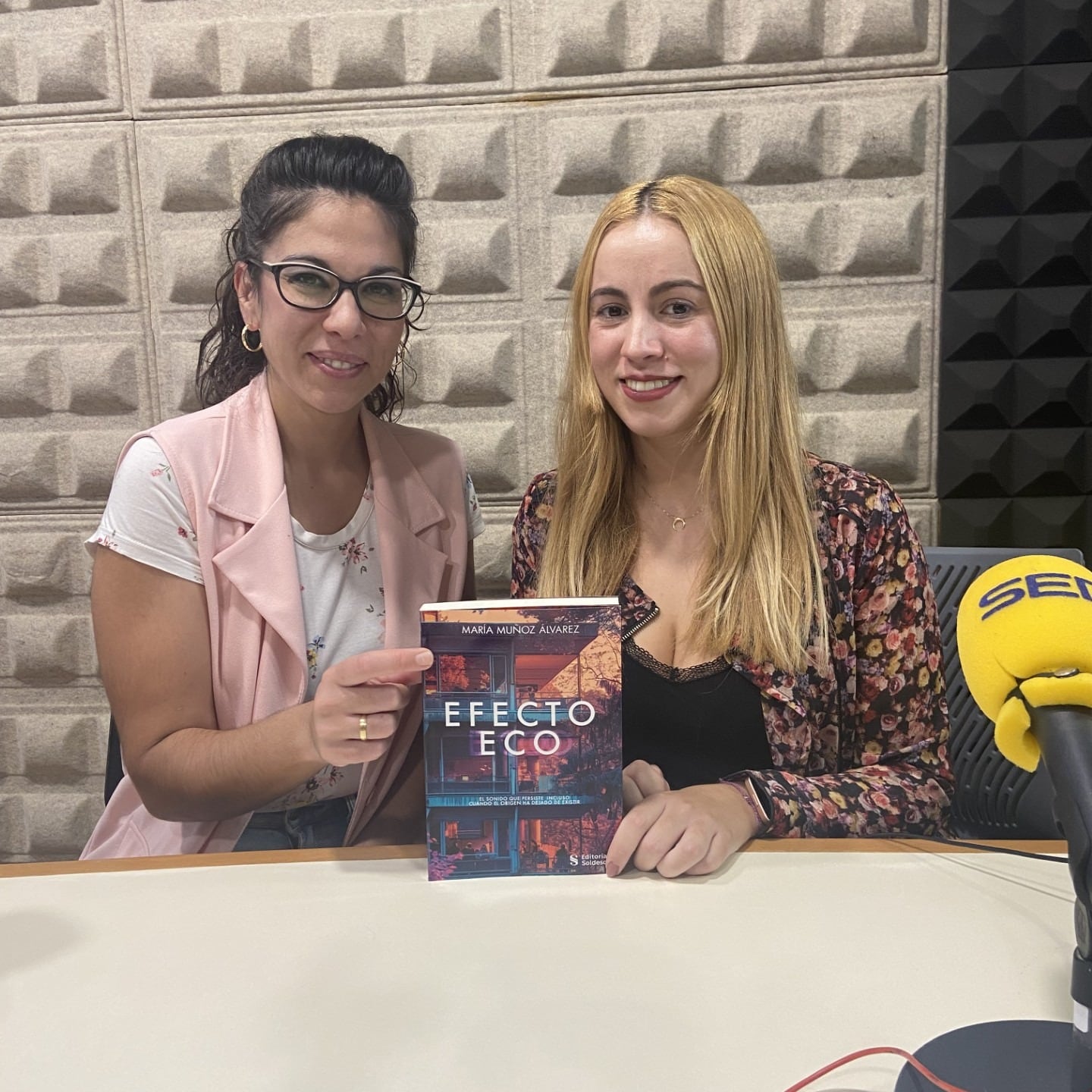 María Muñoz con Coral López / Radio Morón