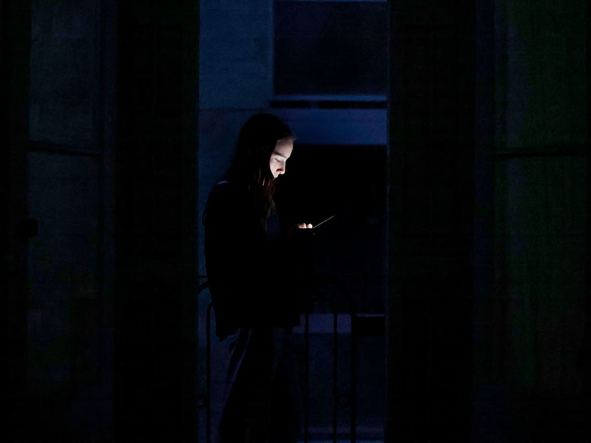 El apagón, un caldo de cultivo perfecto para los agitadores y la extrema derecha: Alvise Pérez, Vito Quiles y Vox